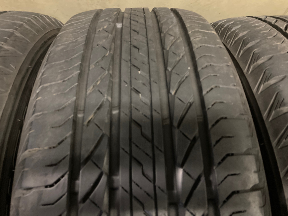 完売)(中古タイヤ)極上品 2021年製☆225/55R18 98V ブリヂストン